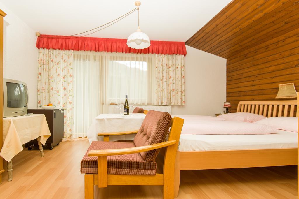 שארניץ Gaestehaus Helga חדר תמונה