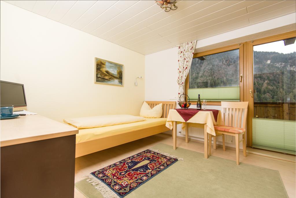 שארניץ Gaestehaus Helga חדר תמונה